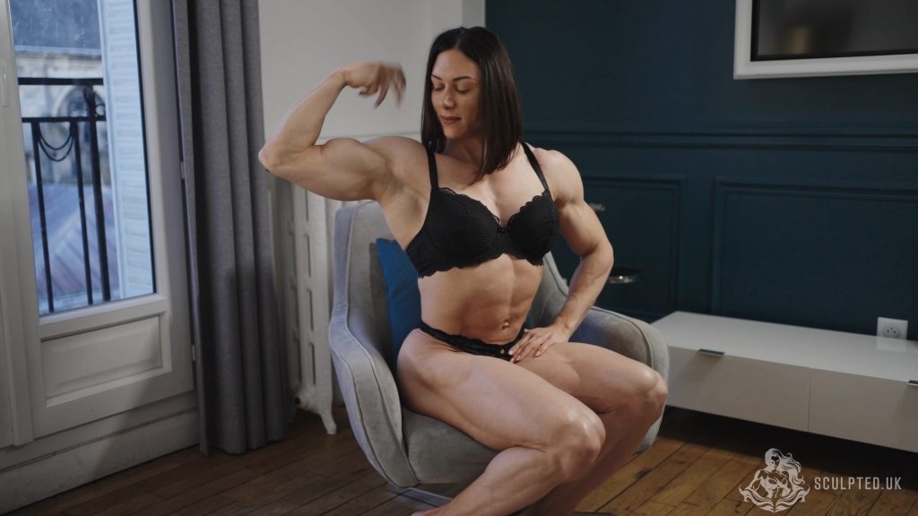Anne Mohn 2023 - Apartment - 4K