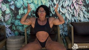 Marta Cordeiro - Outdoor Posing - 4K